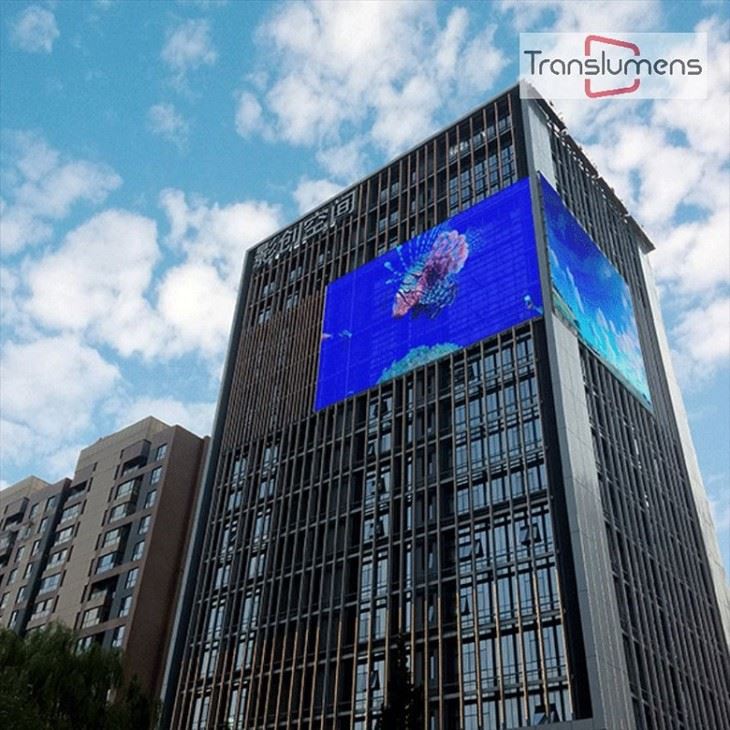 P15 Outdoor Transparent LED Curtain